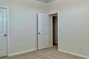 2208 Cornfield Dr, Pflugerville, TX 78660 - Photo 15