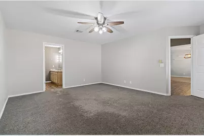 1318 Settlers Valley Drive, Pflugerville, TX 78660 - Photo 31