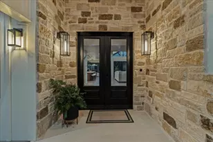 202 Hub Dr, Wimberley, TX 78676 - Photo 3