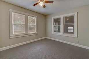 607 E 15th St, Georgetown, TX 78626 - Photo 17