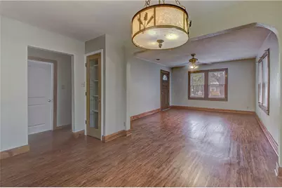 607 E 15th Street, Georgetown, TX 78626 - Photo 11