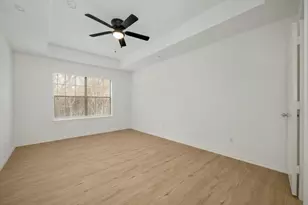 1310 W Parmer Ln, Austin, TX 78727 - Photo 25