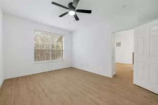 1310 W Parmer Ln, Austin, TX 78727 - Photo 19