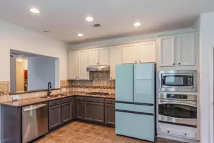 7320 Colina Vista Loop, Austin, TX 78750 - Photo 9