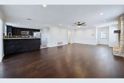 1500 Aquifer Cove #B, Austin, TX 78746 - Photo 7