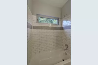 2822 Rio Grande Street #201, Austin, TX 78705 - Photo 15