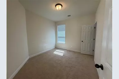 3240 E Whitestone Boulevard #81, Cedar Park, TX 78613 - Photo 7