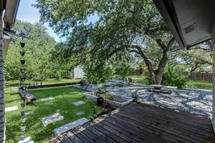 1300 Old Cedar Ln, Austin, TX 78758 - Photo 17