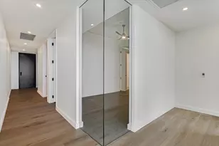 610 Davis St, Austin, TX 78701 - Photo 7