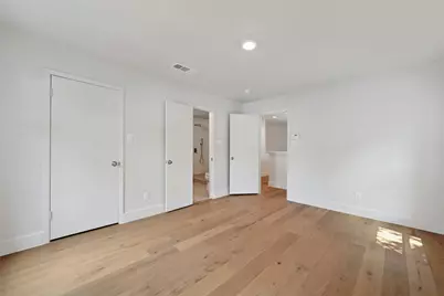 1305 Kenwood Avenue, Austin, TX 78704 - Photo 19