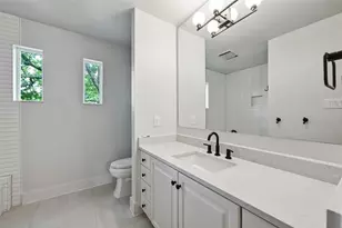 1305 Kenwood Ave, Austin, TX 78704 - Photo 23