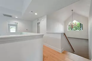 1305 Kenwood Ave, Austin, TX 78704 - Photo 17