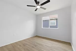 12720 La Paz Ln, Del Valle, TX 78617 - Photo 15