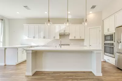 7717 Pace Ravine Drive, Lago Vista, TX 78645 - Photo 11