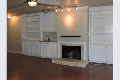 6627 Valleyside Road, Austin, TX 78731 - Photo 3