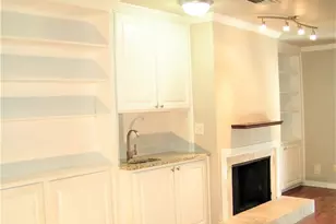 6627 Valleyside Rd, Austin, TX 78731 - Photo 3