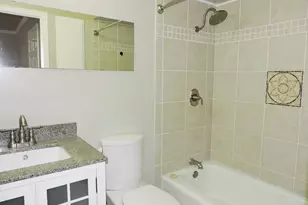 6627 Valleyside Rd, Austin, TX 78731 - Photo 23