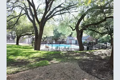 6627 Valleyside Road, Austin, TX 78731 - Photo 33