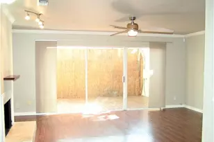 6627 Valleyside Rd, Austin, TX 78731 - Photo 9