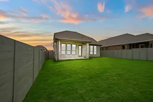 1149 Flying Cloud Trl, Georgetown, TX 78628 - Photo 23