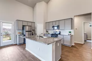 111 Rainmaker Cv, Bastrop, TX 78602 - Photo 3