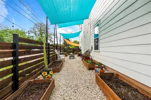 1600 Maple Ave, Austin, TX 78702 - Photo 31