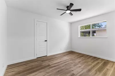 5032 River Oaks Drive, Kingsland, TX 78639 - Photo 23