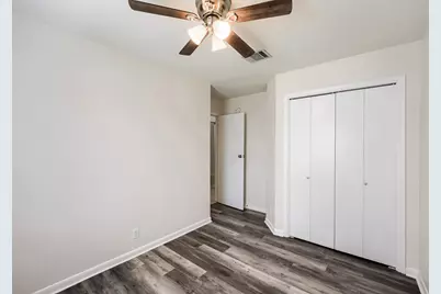 409 Willowbrook Drive, Hutto, TX 78634 - Photo 23