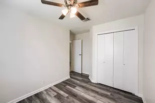 409 Willowbrook Dr, Hutto, TX 78634 - Photo 23