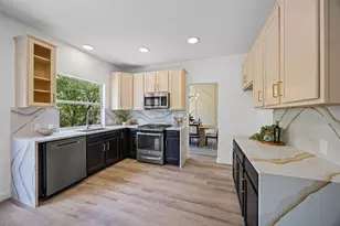 11529 Glen Falloch Ct, Austin, TX 78754 - Photo 11