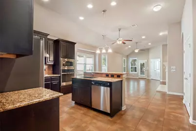 12208 Fairway Cove, Austin, TX 78732 - Photo 11