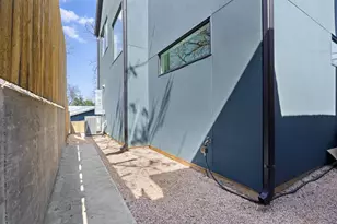 1202 Greenwood Ave, Austin, TX 78721 - Photo 21