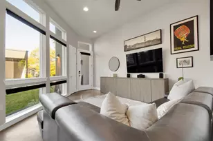 1905 Alegria Rd, Austin, TX 78757 - Photo 7