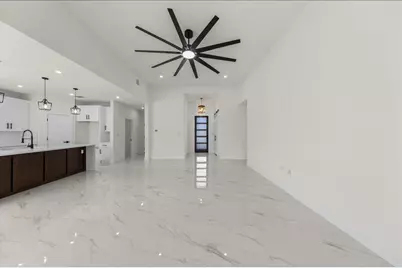 809 Fm 467, Seguin, TX 78155 - Photo 15