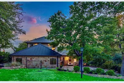 303 Rolling Green Drive, Lakeway, TX 78734 - Photo 3