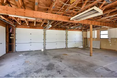 1610 County Road 262, Georgetown, TX 78633 - Photo 25