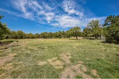 1610 County Road 262, Georgetown, TX 78633 - Photo 29