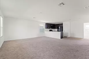 905 Powell St, Kyle, TX 78640 - Photo 5