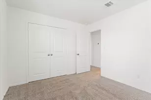 905 Powell St, Kyle, TX 78640 - Photo 33