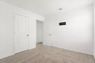 905 Powell St, Kyle, TX 78640 - Photo 27