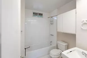 4616 E Cesar Chavez St, Austin, TX 78702 - Photo 9