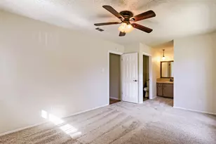 3017 Val Dr, Austin, TX 78723 - Photo 17