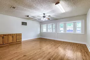 3017 Val Dr, Austin, TX 78723 - Photo 13
