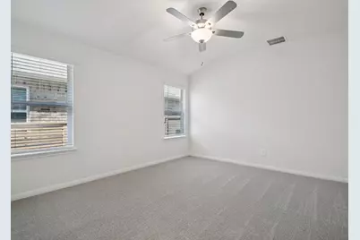 125 Maple Hedge Road, Hutto, TX 78634 - Photo 5