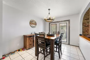 7805 Wakefield Dr, Austin, TX 78749 - Photo 13