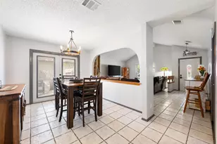 7805 Wakefield Dr, Austin, TX 78749 - Photo 15
