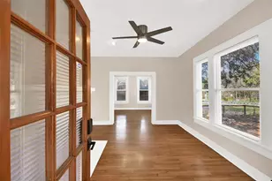 809 E Riverside Dr, Austin, TX 78704 - Photo 13