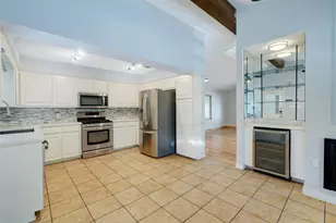 4402 Balcones Woods Dr, Austin, TX 78759 - Photo 9