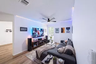 13208 Vendrell Dr, Austin, TX 78729 - Photo 19