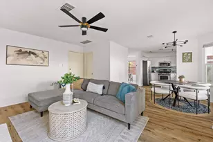 13208 Vendrell Dr, Austin, TX 78729 - Photo 17